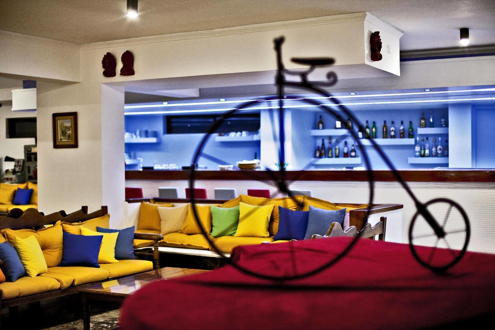 Aeolos Bay Hotel Tinos ร้านอาหาร รูปภาพ